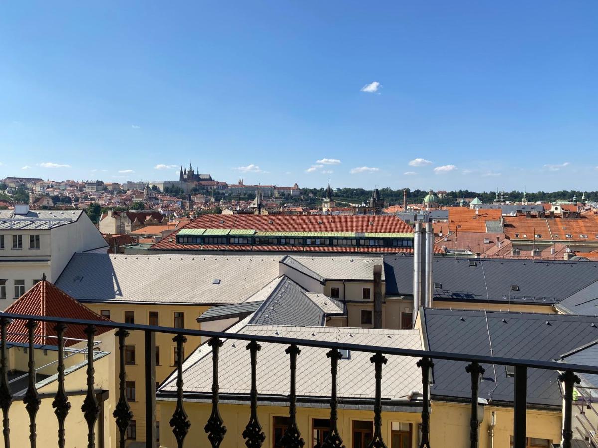 Apartman Kaiser Prag Exteriör bild