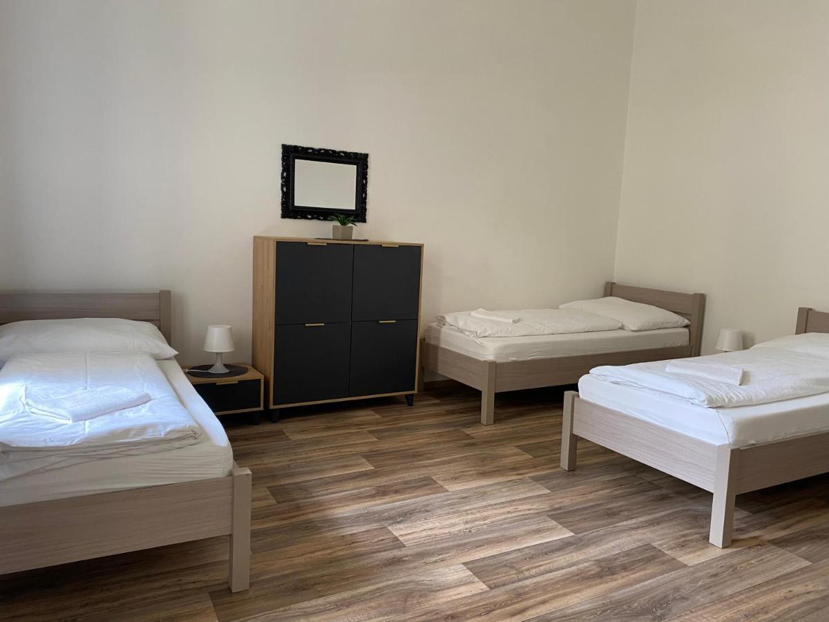 Apartman Kaiser Prag Exteriör bild